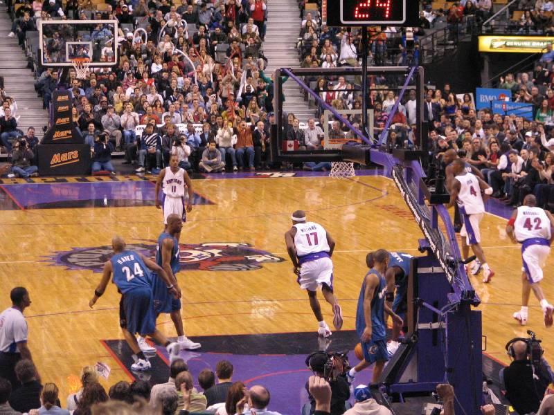 Raptors - 02.04.2005 271.jpg